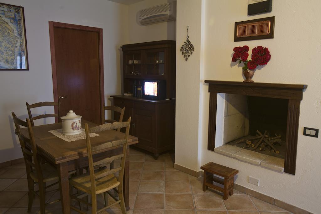 Pajare Fusaro Specchia Exterior foto